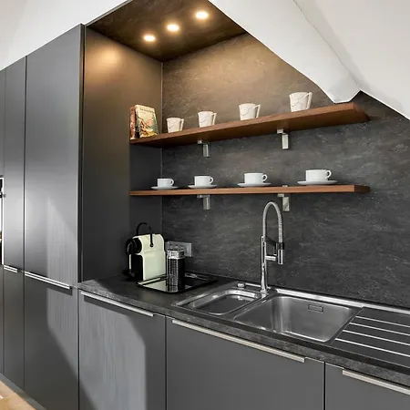 Ljubljana Palace Suites *