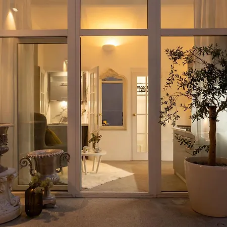 Ljubljana Palace Suites Apartma *