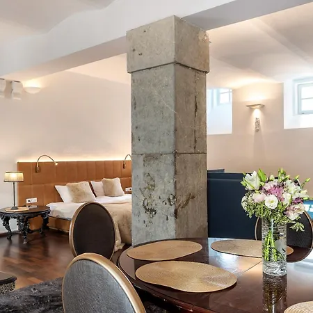 Palace * Любляна