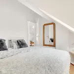 Apartma Palace *