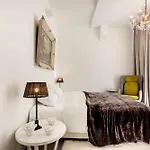 Apartma Palace