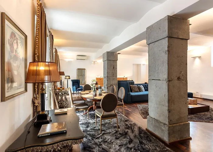 Palace * リュブリャナ